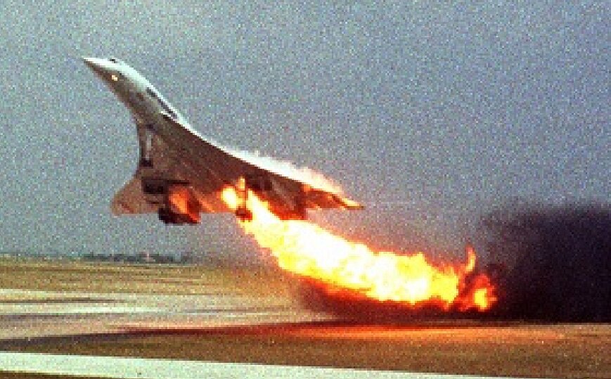 AF_Concorde_on_Fire.jpg.38b63f86b822a8eb1cd1aa7fcf47cfdc.jpg