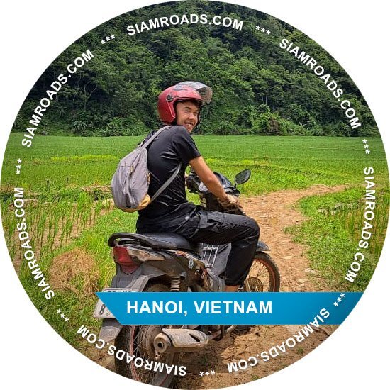 Hanoi-tour-guide-Minh-8.jpg.322d709724d51db860da9a14bc6a6938.jpg
