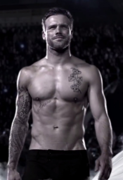 20171229_054336.thumb.png.bd054c2d61fc6a27b92dbf124244d2e4.png