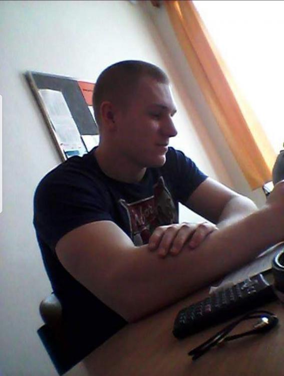 Screenshot_20181105-201918_Facebook.jpg