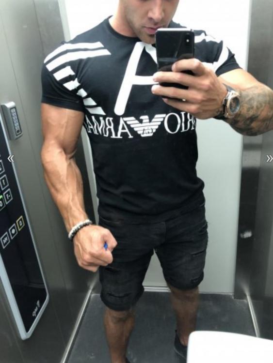 20190928_120618.thumb.jpg.b2eefff04ab586407648058f823b669e.jpg