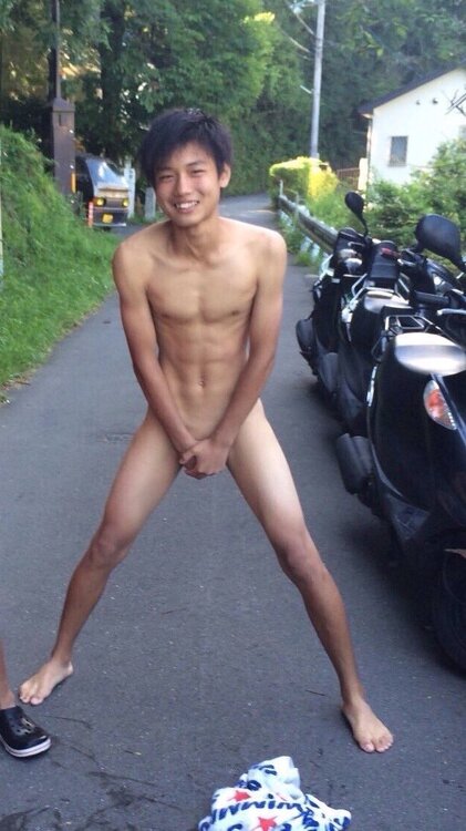 tumblr_ogbckvapz81u9f9yzo1_1280.jpg