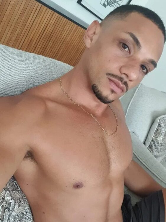 Otavio-one.jpg