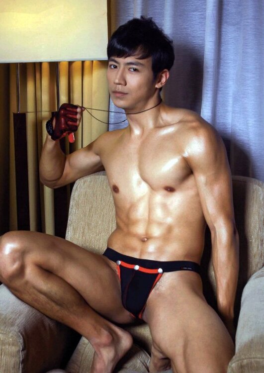 ktumblr_ndakgt9RCA1rykyp8o2_1280.thumb.jpg.88fab43c316e8848ad78947dd0508c16.jpg