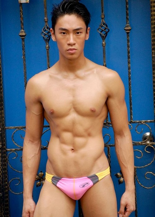 ptumblr_nck3vqubJ11tnyyofo1_500.jpg.36bca630a8d244324d5a5c7ccde6e743.jpg