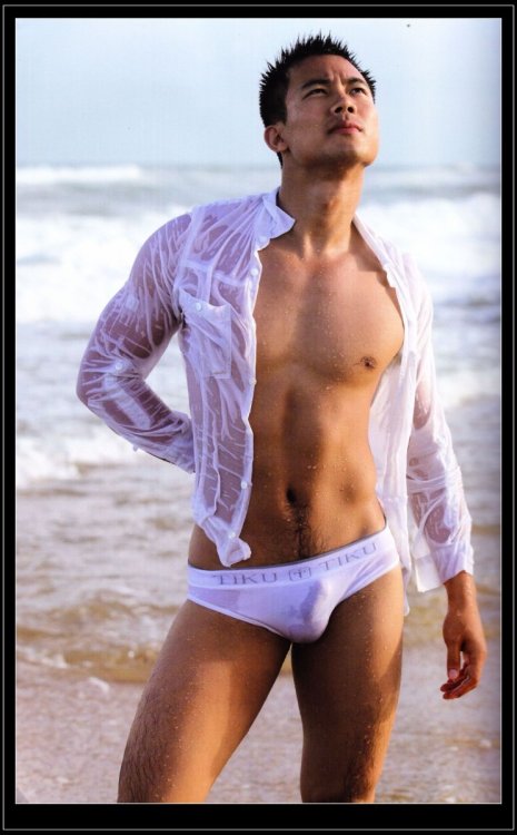 rtumblr_mykoyc6bzD1sfz696o1_1280.thumb.jpg.f5db91e650ad84bd00907391ed97b774.jpg