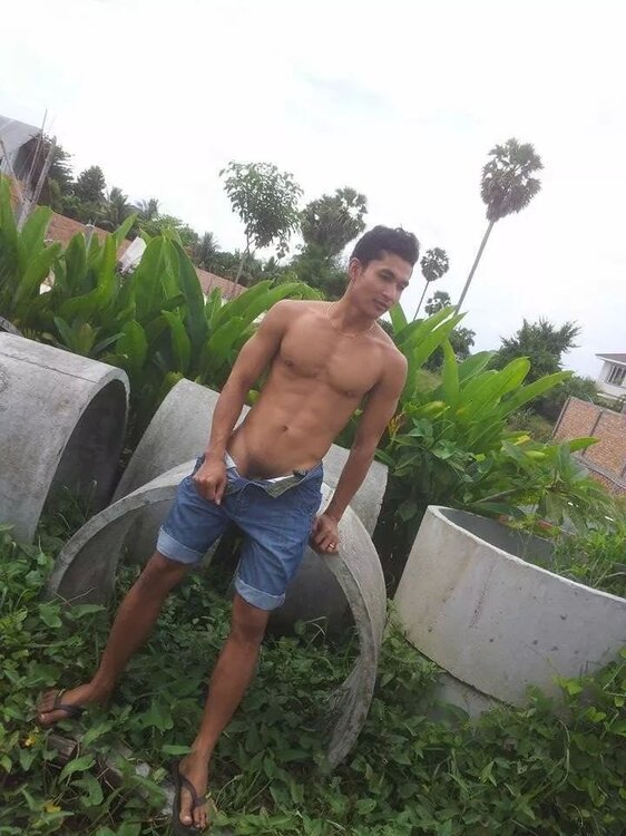 tumblr_ne54zohF701u22i59o4_1280.thumb.jpg.9fc4b3300b51ec510b6074298e23c479.jpg