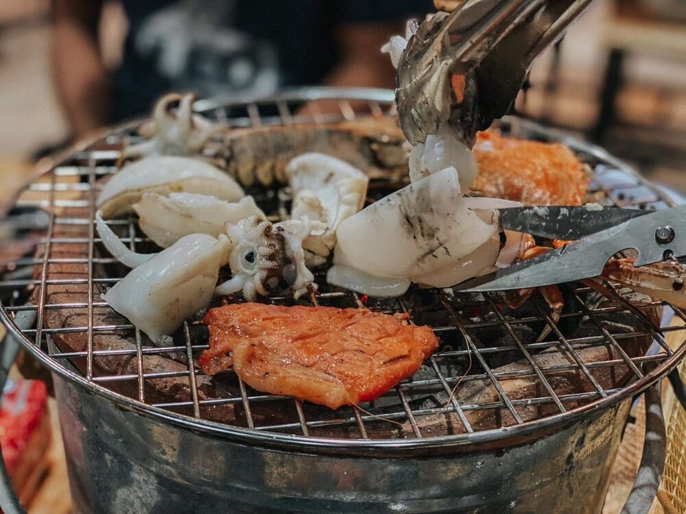 Ratcha_BBQ.thumb.jpg.05568c1ab01b4c3d9ad07ff23c1ef5c8.jpg