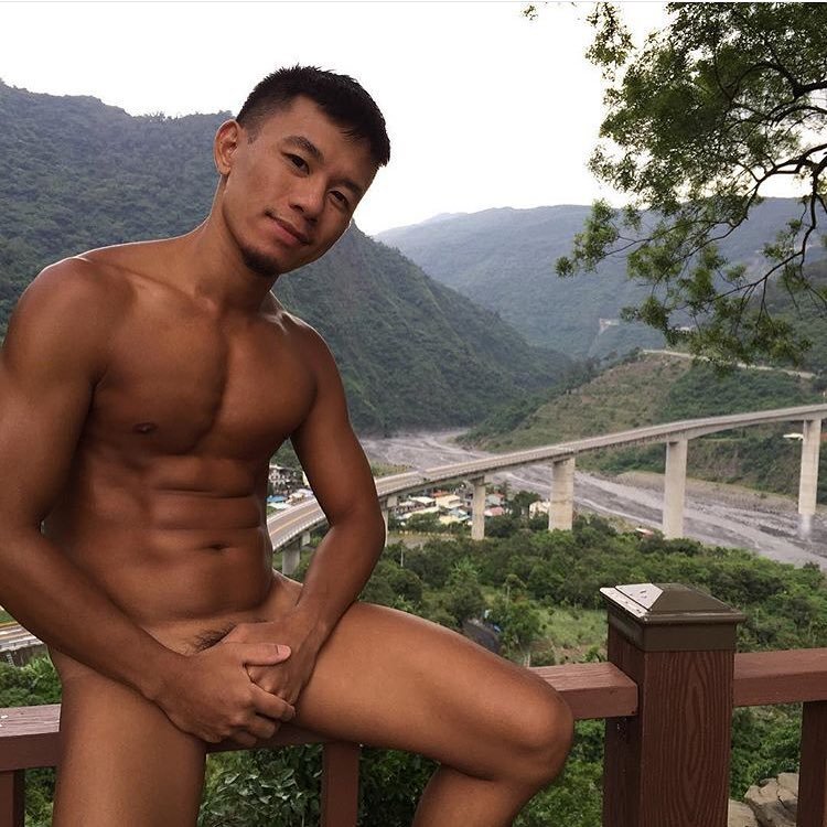 tumblr_o10azmP4z31sgahmko1_1280.jpg.fa71195c60a1040705aa199c003b04d5.jpg