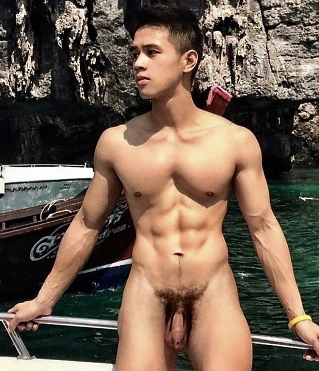 6193e620c7e0c.thumb.jpg.2da408ee9126867b7edae92b49fb09a7.jpg