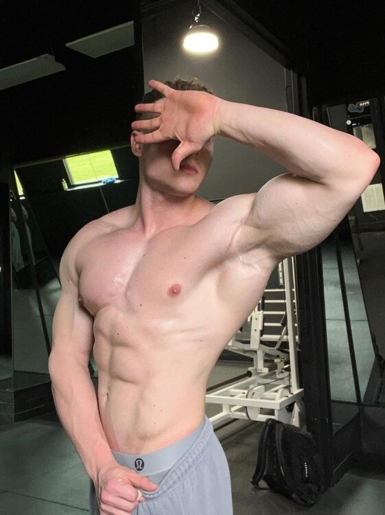 Pits7.thumb.jpg.c725eb25b70e203c5b9776a1a1e58186.jpg
