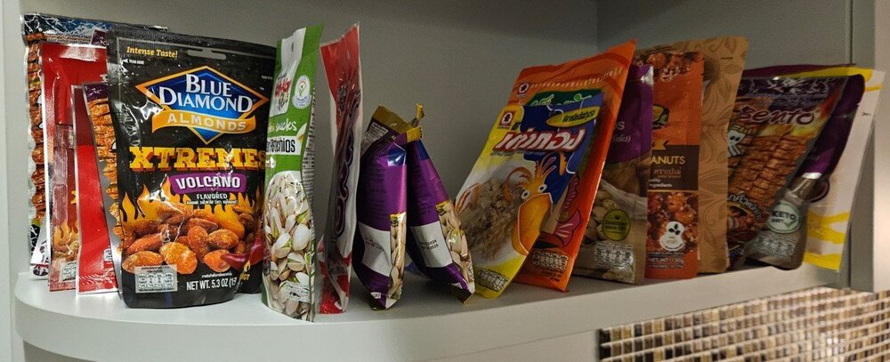 7_Eleven_kitchen_snack_photo.thumb.jpg.7102e3ba1f2345b3b72e6057396369b6.jpg