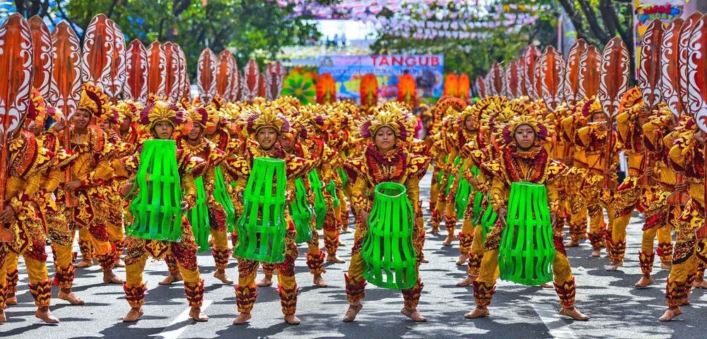 sinulog-festival-street-dance-cebu-633984014.thumb.jpg.5ab55eedb0d292a8a19a24299ce52995.jpg