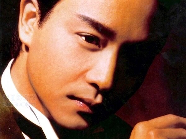Leslie_Cheung.jpg.b4e86896166f1bc96143fa6f44e74a71.jpg