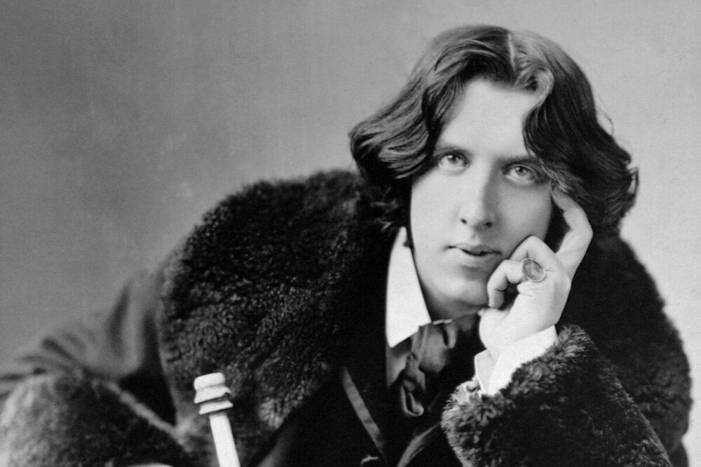 Icon9_Oscar_Wilde.thumb.jpg.dcbff896729d94171c94acafb8a7e44a.jpg