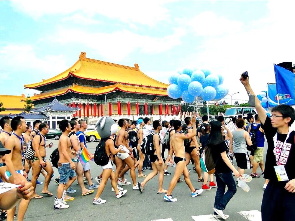 TPE_GP12_2lr12.thumb.jpg.d2fd50f72235e13b9263ef09fb659f35.jpg