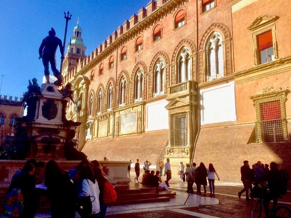 Bologna_2019_07.thumb.jpg.1dcba1e4292d83a588d0a55b276afa66.jpg