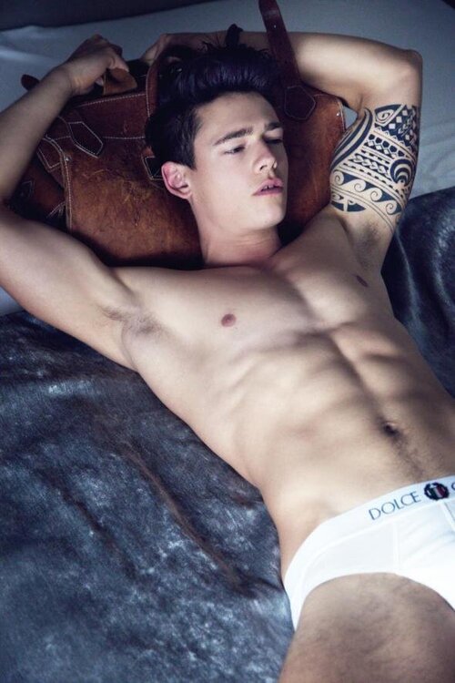 Mario Adrion744gr.jpg