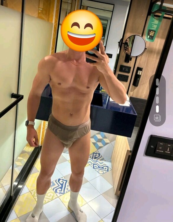 Screenshot_20251123_115647_Grindr.thumb.jpg.ef199b9d9a8c6ff6f27920a37c8e9d68.jpg