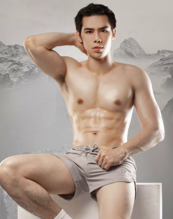 Ellis Lwin973A.png