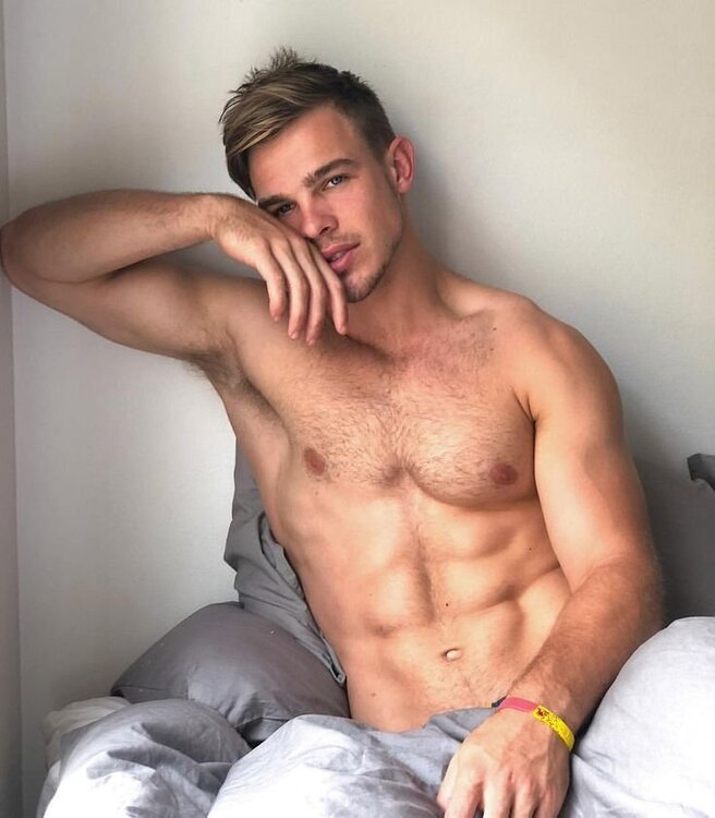 Charlie Taylor69e3.jpg