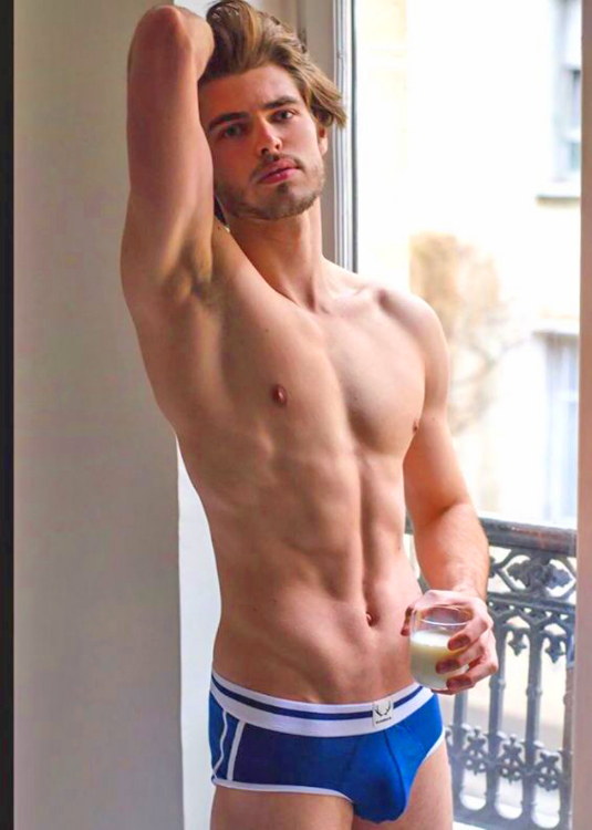 Charly Poirier7a8B.png
