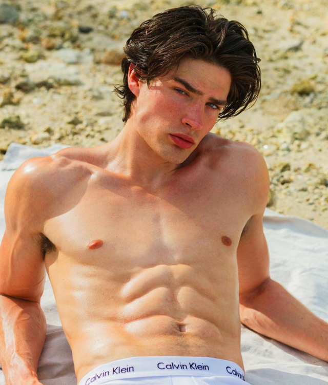 Wyatt Austin Cushman028B.png