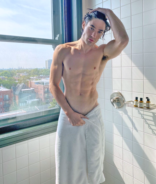 Wyatt Austin Cushman373.png