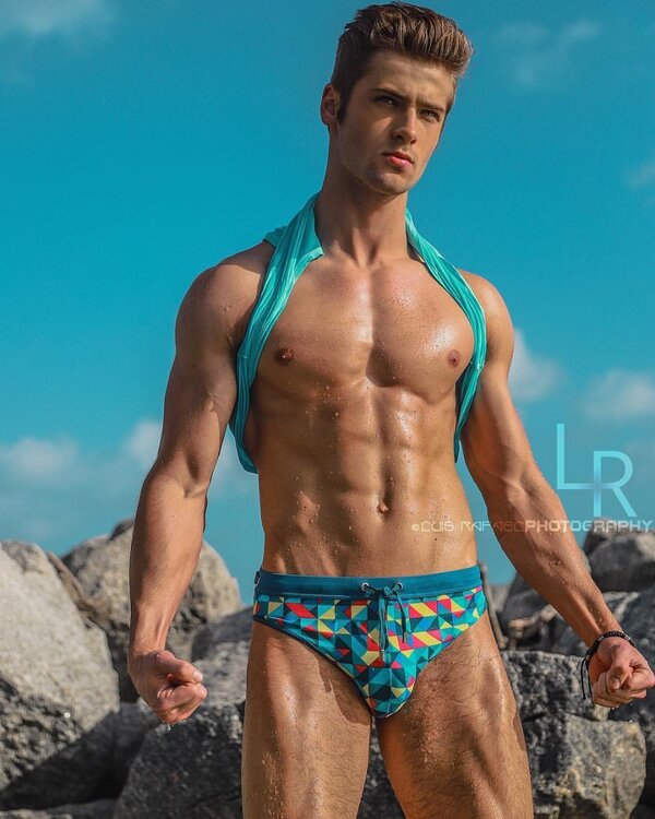 Wyatt Engeman476.jpg