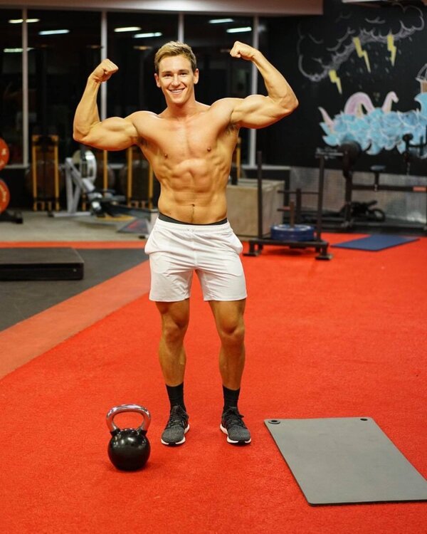 Blake Bridges173.jpg