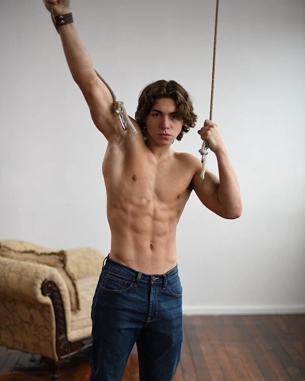 Evan Adams155.jpg