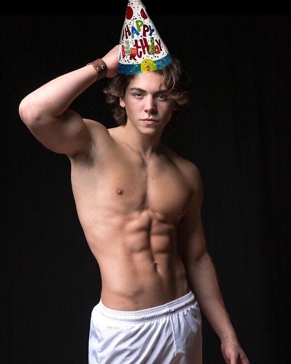 Evan Adams922.jpg