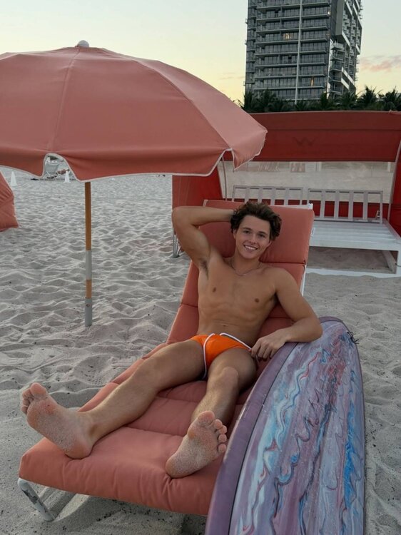 Evan Vanderzanden622.jpg