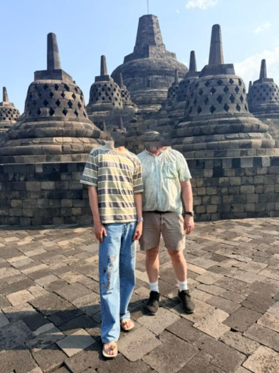 Borobudur-defaced.png