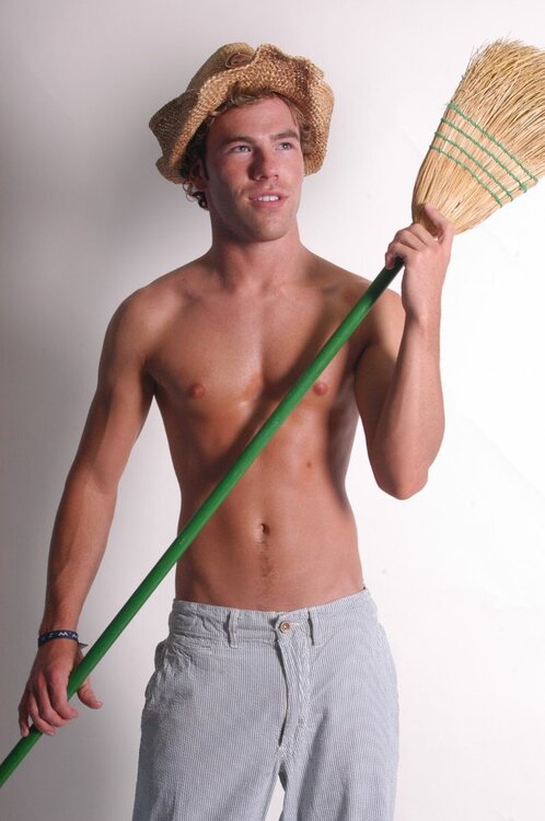 Dustin(119)DWChase.thumb.jpg.3372a4089a671a10159825fa05461fc9.jpg