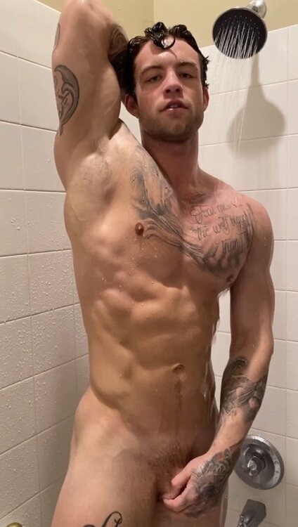 DustinMcNeer172.thumb.jpg.1e1aa26a538465bb6e7a857bbcf3a55b.jpg