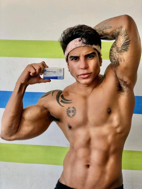 OscarAlonso864.thumb.jpg.fec1ce123d76716c92b2f5de8b44e56b.jpg