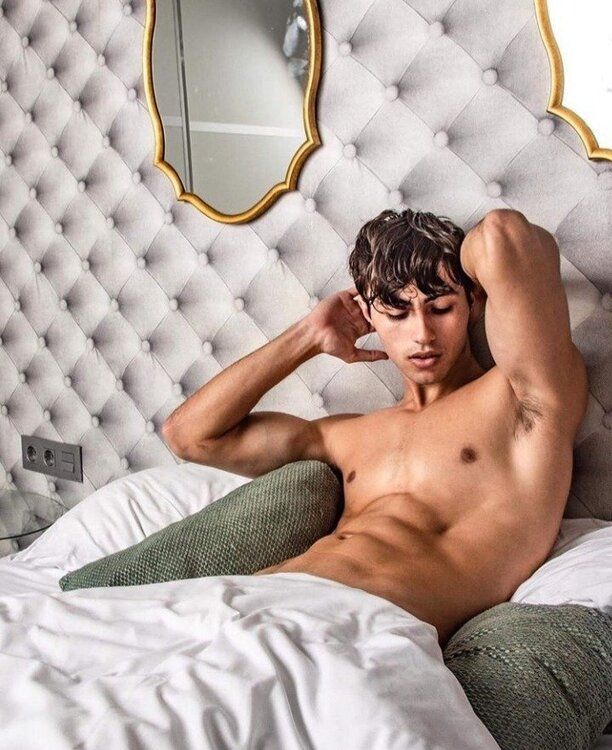 Óscar Cuenca128.jpg